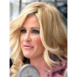 Kim Zolciak Long Wavy Layers Wig