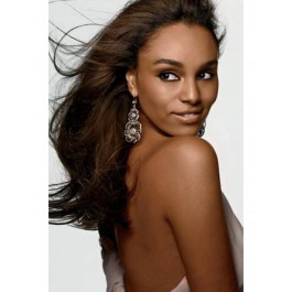 Flattering Lace Front Human Hair Wig