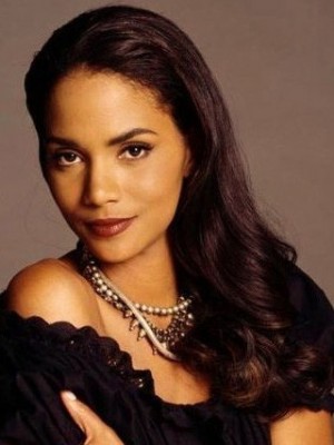 Halle Berry 20" Big Wavy Celebrity Lace Wig
