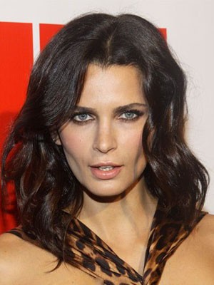 Fernanda Motta Lovesome Wavy Lace Front Synthetic Wig