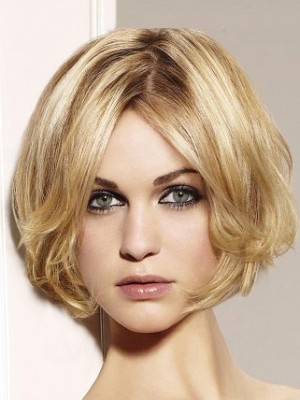 Wavy Bob Lace Wig With Curly Ends