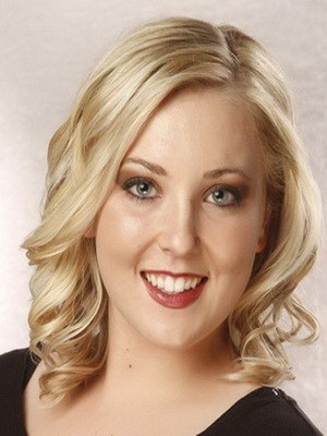 Wavy Full Lace Remy Human Hair Wig