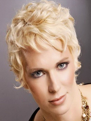 Wavy Full Lace Short Human Hair Wig