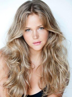Chic Synthetic Wavy Lace Front Wig