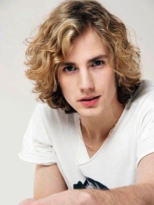 Fantastic Wavy Lace Front Synthetic Wig