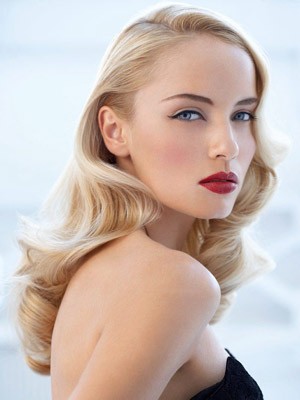 Wavy Full Lace Synthetic Wig