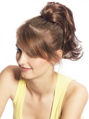 Medium-Length Ponytail With Claw Clip