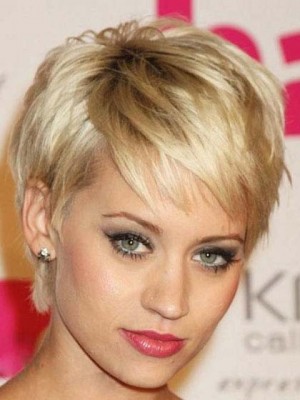 Celebrity Noble Short Straight Wig