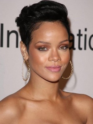 Rihanna's Synthetic Full Lace Wig