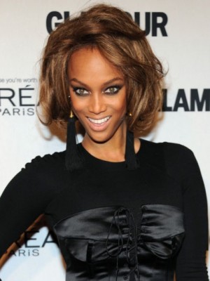 Tyra Banks Glamorous Lace Front Synthetic Wig